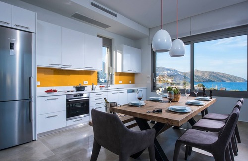 Agios Nikolaos Villa | Luxury Villa With Stunning Views in Agios Nikolaos