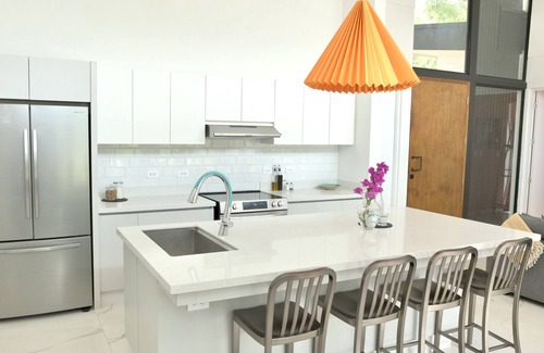 Tamarindo Villa | Luxury Villa with High-Speed Wi-Fi, Salt Water Pool, Fire Pit & Roof Terrace!!