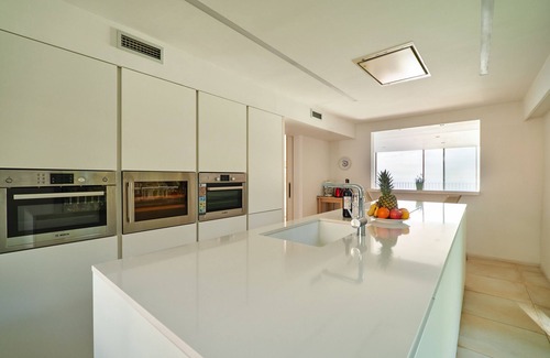 Blanes Villa | VILLA DE LUJO CON IMPRESIONANTES VISTAS AL MAR, PLAYA PRIVADA A 5 MIN DEL CENTRO
