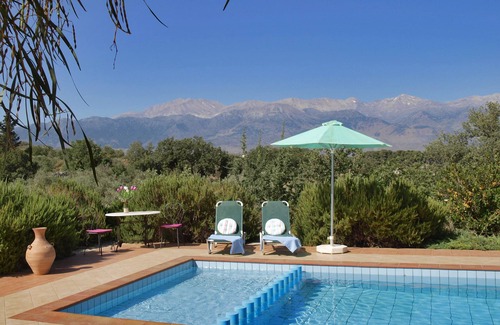 Vamos Villa | Villa de lujo con gran piscina privada, vistas al mar y montaña en Vamos, Creta