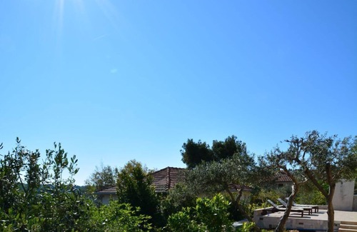 Rogac Villa | Villa de lujo con piscina privada S / Mar, Split y vistas a las montañas