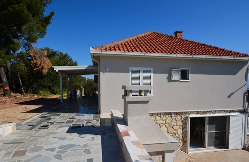 Rogac Villa | Villa de lujo con piscina privada S / Mar, Split y vistas a las montañas