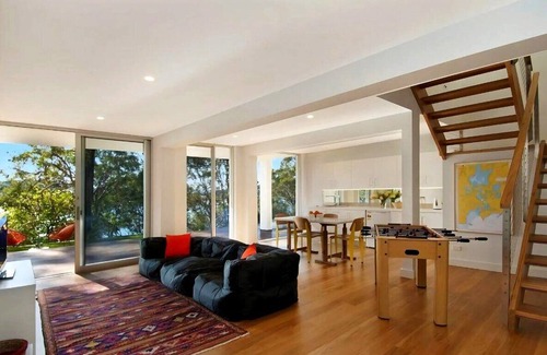 Pretty Beach Casa | Luxury Villas The Canopy at Pretty Beach (Walk to the beach)