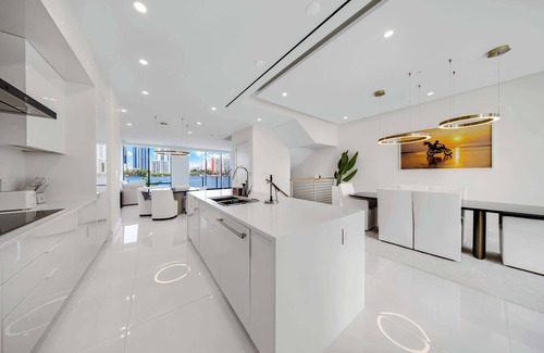 Eastern Shores Casa | Luxury Waterfront 4BR Home Near Bal Harbour Shops