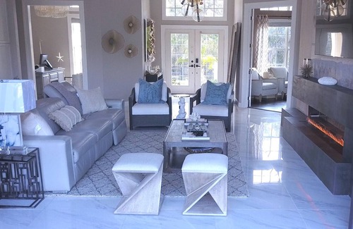 Nokomis Casa | Luxury Waterfront Retreat – Kayaks, Jet Skis, Biking & Beaches at Your Back Door