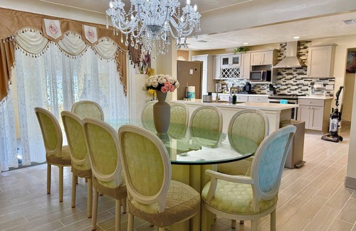 Holly Hill Casa | Luxury Waterfront Retreat near Daytona Beach