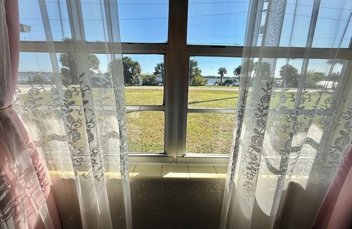 Holly Hill Casa | Luxury Waterfront Retreat near Daytona Beach