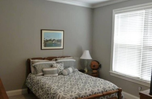 Guntersville Casa | Luxury Waterfront 3BD Paradise-Guntersville AL