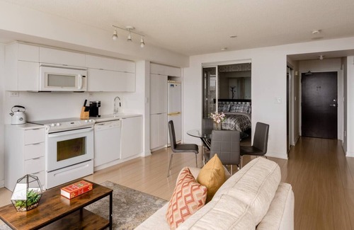 CityPlace Apartamento | Luxury WaterFront View & Free Parking