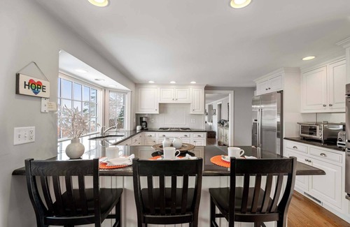North Chatham Casa | Luxury Waterfront with Game Room!