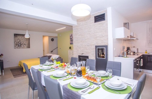 Lanisce Villa | Lujosa villa de bienestar en una zona tranquila del norte de Istria