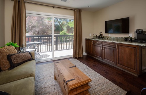Atascadero Apartamento | Wine Country de lujo: exclusivo rústico y rural