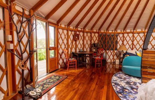 Friendship Casa | Luxury Yurt at Seaside Farm in Friendship