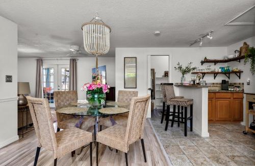 Sarasota Apartamento | Luxury Zen Den with heated pool just off Siesta Key