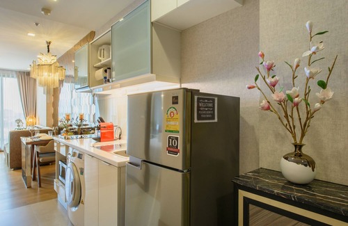 Chang Khlan Condominio | ★ Luxury1BR 5mins Chiang Mai Night Bazaar Roof Pool