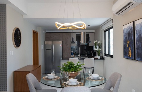 Serralles Condominio | LuxuryCityCenterApart-Pool-Gym-WiFi-A/C-YellowKey*