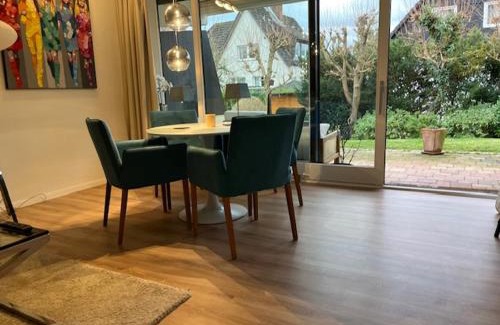 Scharbeutz Apartamento | Luxus Ferienwohnung in Scharbeutz mit Garten