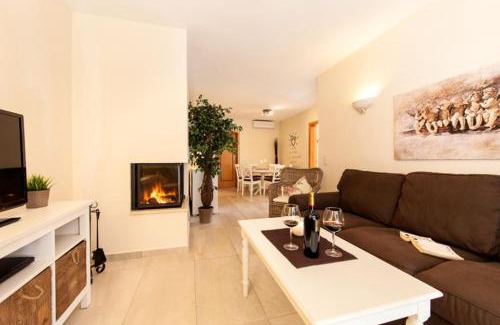 Cala Agulla Apartamento | Luxuswohnung Sylt