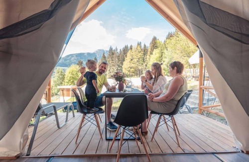 Kotschach-Mauthen Casa | Luxuszelt Safari für 6 Personen by Interhome