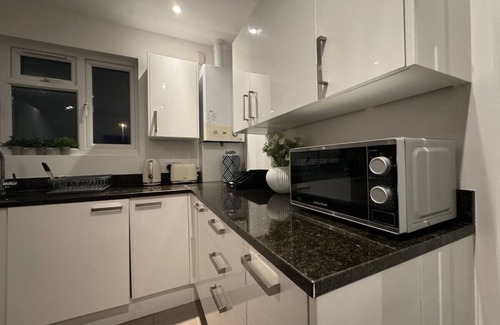 Lewisham Apartamento | Luxxe 2BR 2BA Duplex 5 mins from Hither Green St