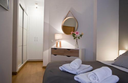 San Vicente Apartamento | Luz y Tranquilidad en el Casco Histórico - Parking Gratis