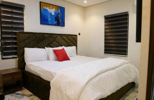 Oshodi-Isolo Apartamento | LV-21 Apartment Luxury & Cozy 1 bedroom Self Check-In Apts near Airport