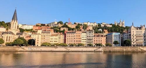Old Lyon Apartamento | Ly'Ove