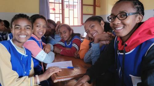 Antsirabe Casa | Lycée Picot de Clorivière dont les revenus financent l'éducation des élèves