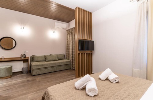 Dio-Olympos Hotel | LYDIA suites and rooms