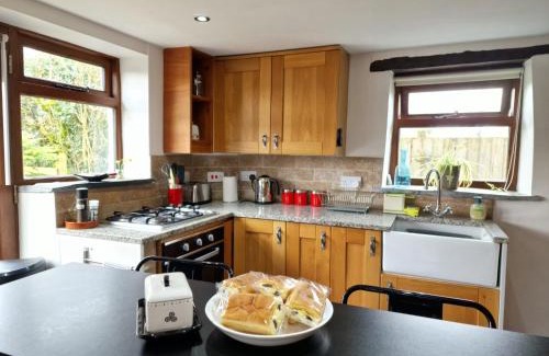 Lydford Casa | LYDONIA BARN