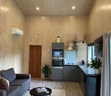 Newstead Casa | LyeInn - Newstead Country Retreat