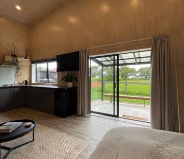 Newstead Casa | LyeInn - Newstead Country Retreat