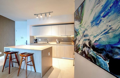 Hollywood South Central Beach Apartamento | Lyfe Residence Building - Private apts over the beach