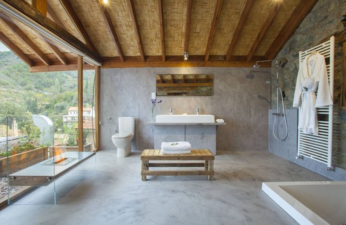 Askas Casa | Lyhnos