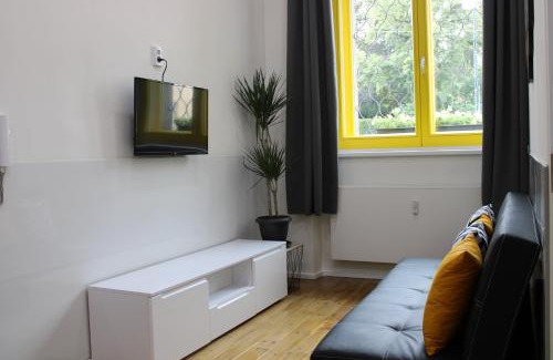Liben Apartamento | LYLY APARTMENT - Modern apartment with free parking