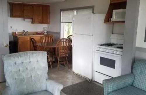 Houghton Lake Casa | Lyman's Cozy Lakefront Cottage