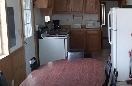 Houghton Lake Casa | Lyman's Lagoon Hideaway