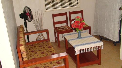Baguio Casa | Lyn's Do Drop Inn Transient House