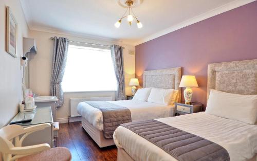 Kilkee Casa | Lynch's