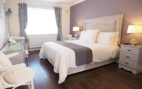 Kilkee Casa | Lynch's