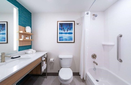 Lynnwood Casa | Lynnwood hotel close to downtown Seattle