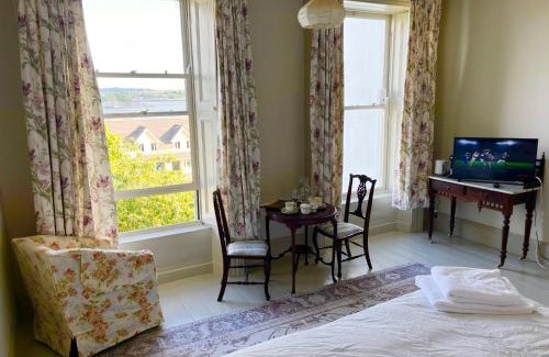 Cobh Cama Y Desayuno | Lynwood house