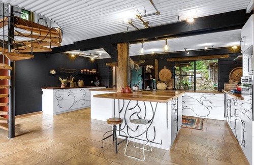 Kangaroo Valley Casa | Lyra - ¡Una casa de personajes rodeada de selva tropical!