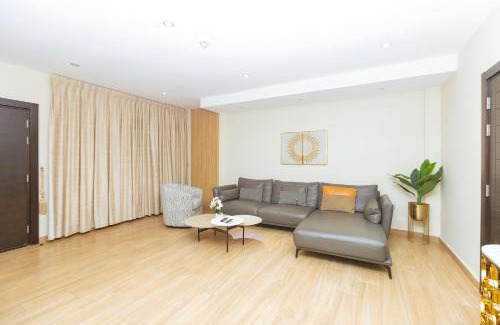 Osu Apartamento | Lysaro Luxury Apartment, Osu