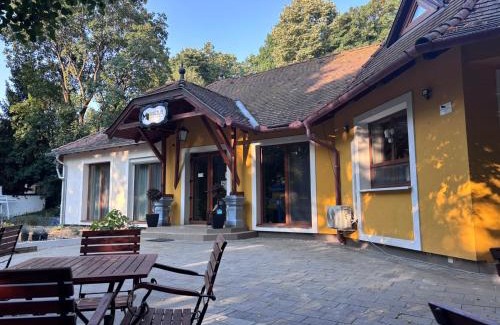 Szombathely Cama Y Desayuno | Május 1 Vendégház - Szombathely