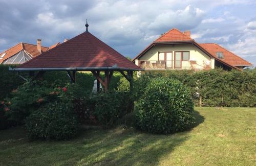 Zalakaros Apartamento | Mária Apartmanház