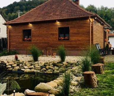 Matramindszent Casa | Mátrai pincés udvar