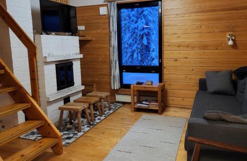 Akaslompolo Casa | Mäntymajat