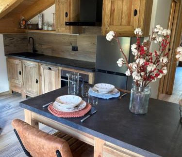 Courmayeur Apartamento | Méijòn Lo Brenlo