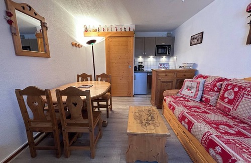 Meribel-Mottaret Apartamento | Méribel Mottaret, 3 Vallées, 2 p, soleado, 5/6 pers., Esquís, wifi